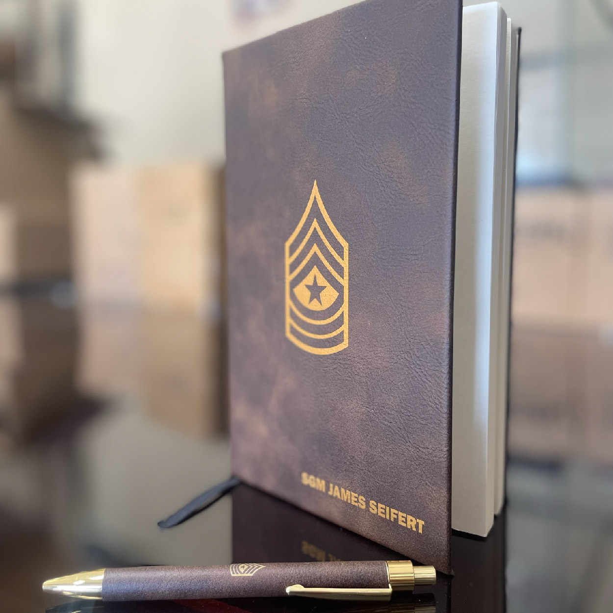 Engraved portfolio and pen